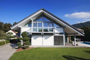 Modernes Fachwerk mit viel Glas